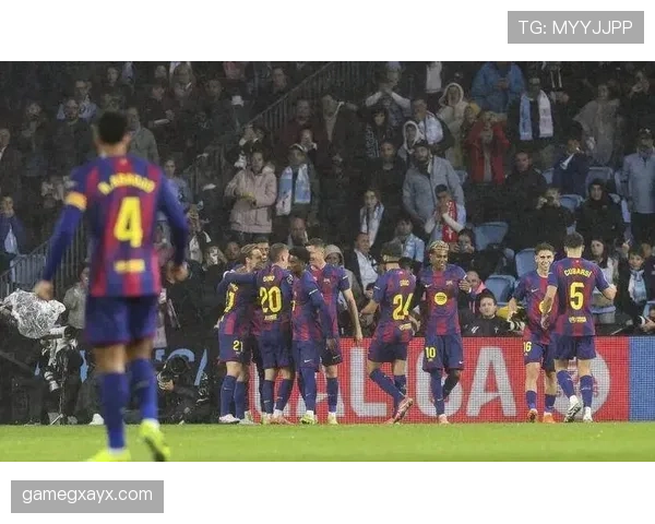 贝林厄姆帽子戏法闪耀全场，巨星潜力引发球迷热议