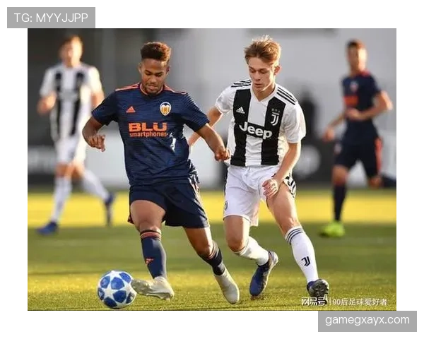 乌德勒支革新转会策略:聚焦青训与本土新星实现突破 乌德勒支革新转会策略:聚焦青训与本土新星实现突破