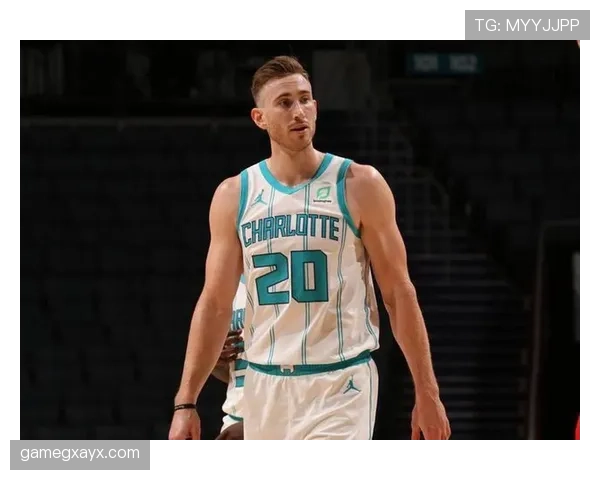 亨克攻防两端再创佳绩,关键战役稳健发挥斩获赛季重要胜利 亨克攻防两端再创佳绩,关键战役稳健发挥斩获赛季重要胜利